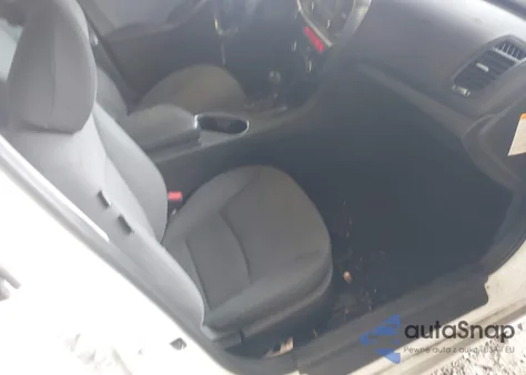 2016 Kia Optima Hybrid z USA, uszkodzony, nr VIN KNAGM4AD4G5092509